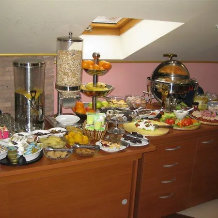فندق سوبر 8 4*